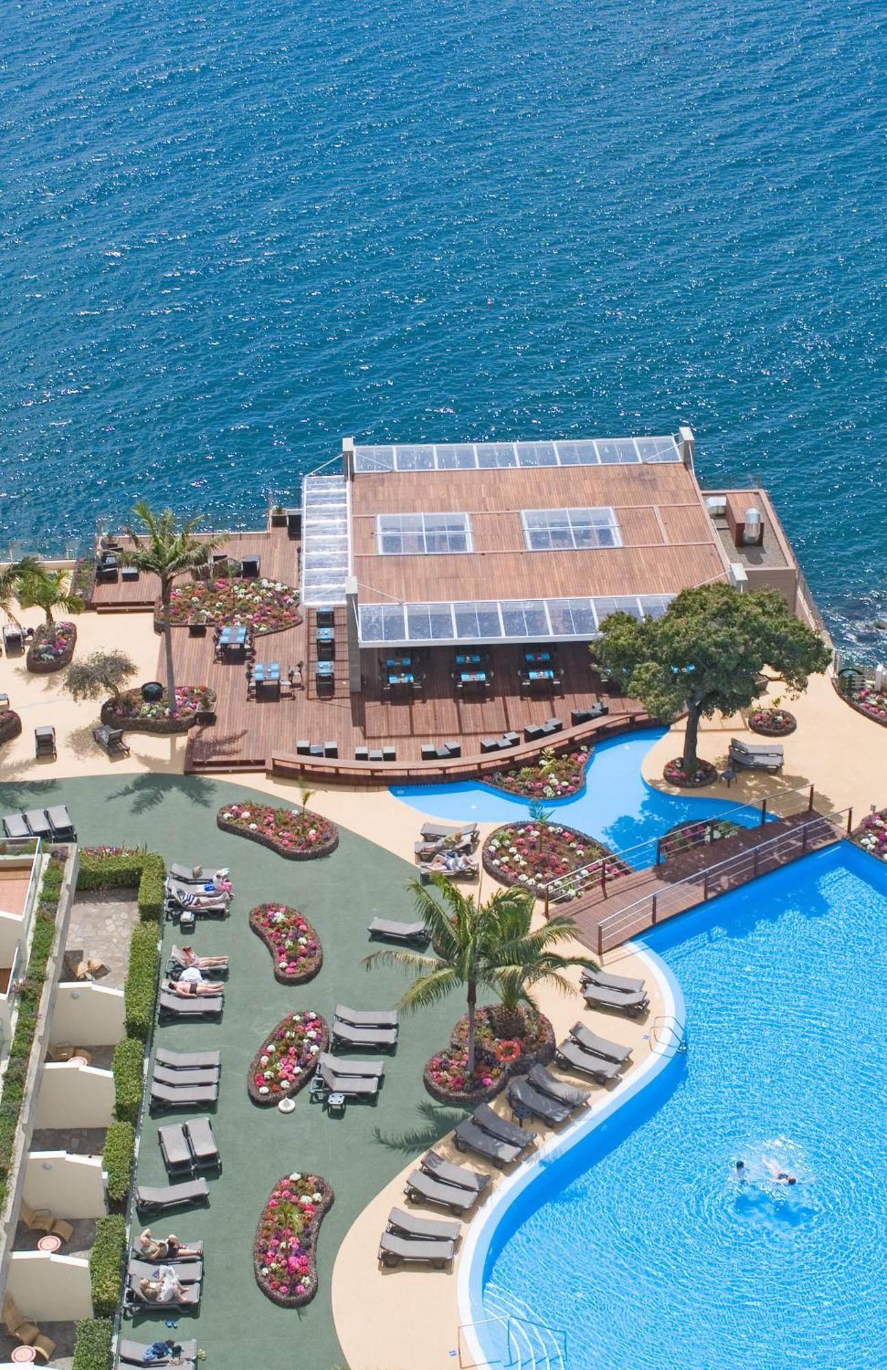 Pestana Carlton Madeira Ocean Resort Hotel Funchal  Exterior photo The Beach Club