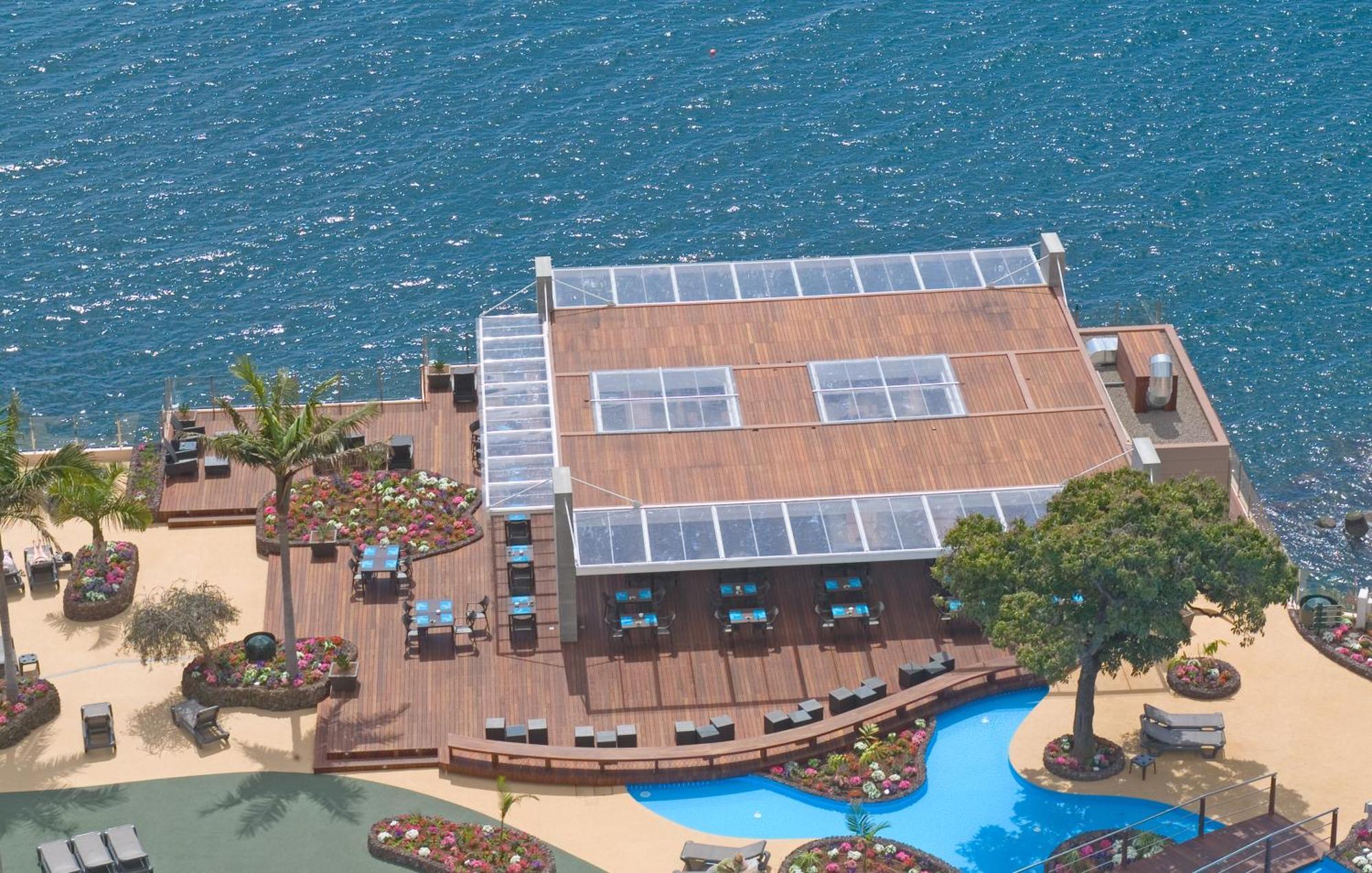 Pestana Carlton Madeira Ocean Resort Hotel Funchal  Exterior photo The restaurant