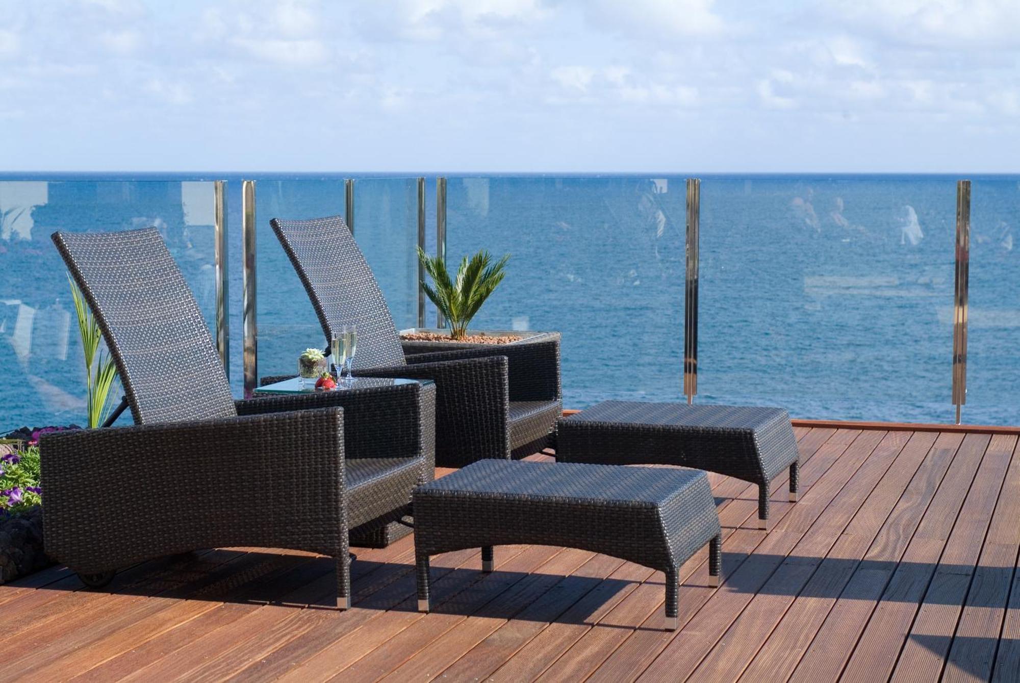 Pestana Carlton Madeira Ocean Resort Hotel Funchal  Exterior photo The Sky Deck